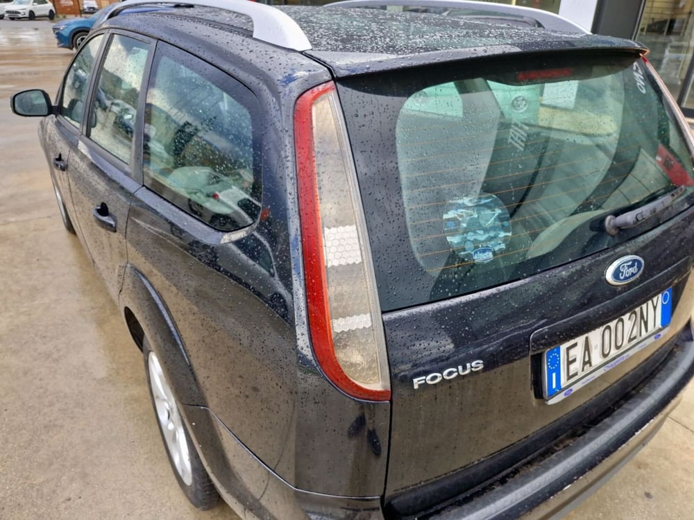 Ford Focus Station Wagon usata a Cosenza (10)