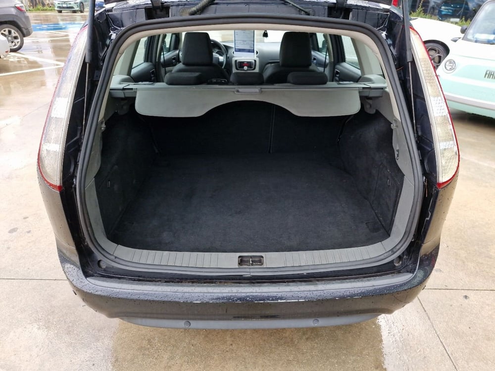 Ford Focus Station Wagon usata a Cosenza (14)