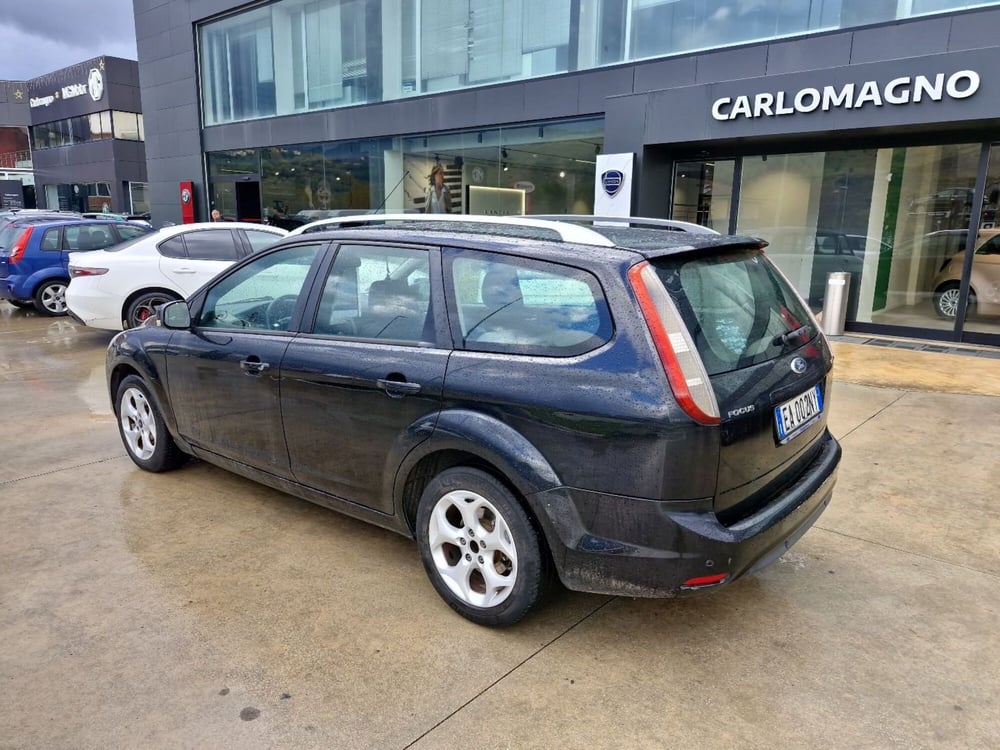 Ford Focus Station Wagon usata a Cosenza (3)