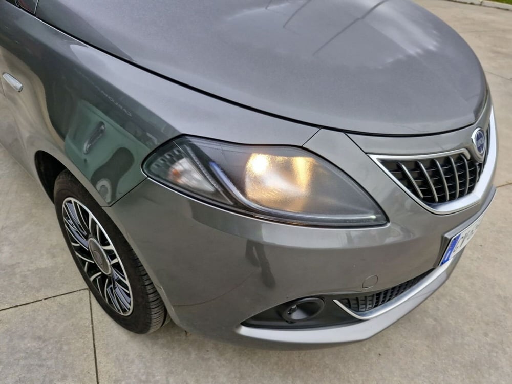 Lancia Ypsilon usata a Cosenza (9)