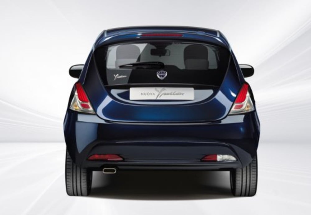 Lancia Ypsilon usata a Cosenza (20)