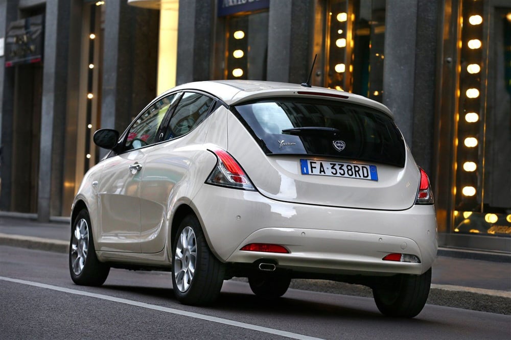 Lancia Ypsilon usata a Cosenza (6)