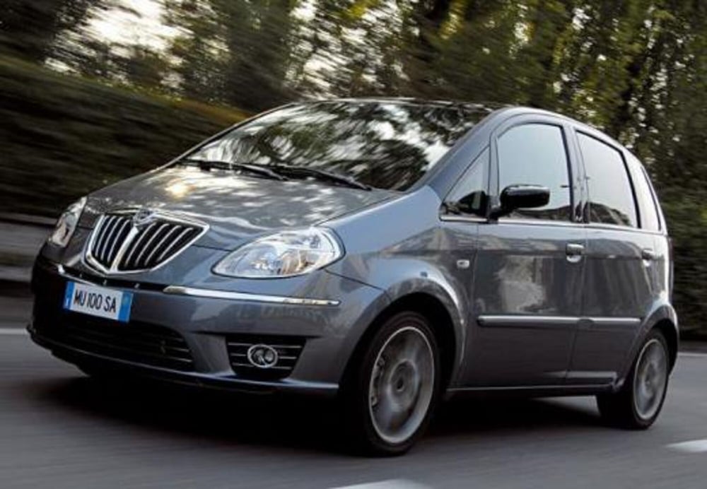 Lancia Musa usata a Cosenza (14)
