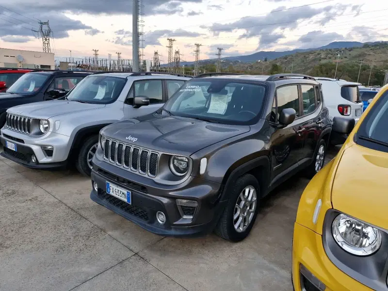 Jeep Renegade nuova a Cosenza