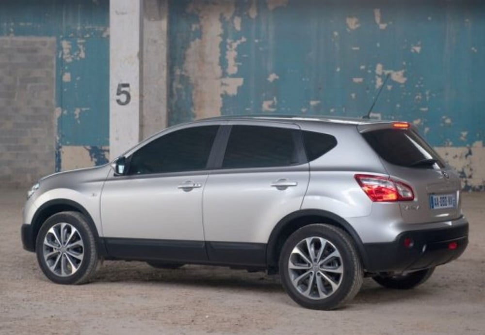 Nissan Qashqai usata a Cosenza (18)