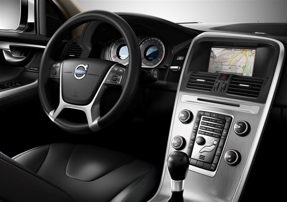 Volvo XC60 usata a Cosenza (12)