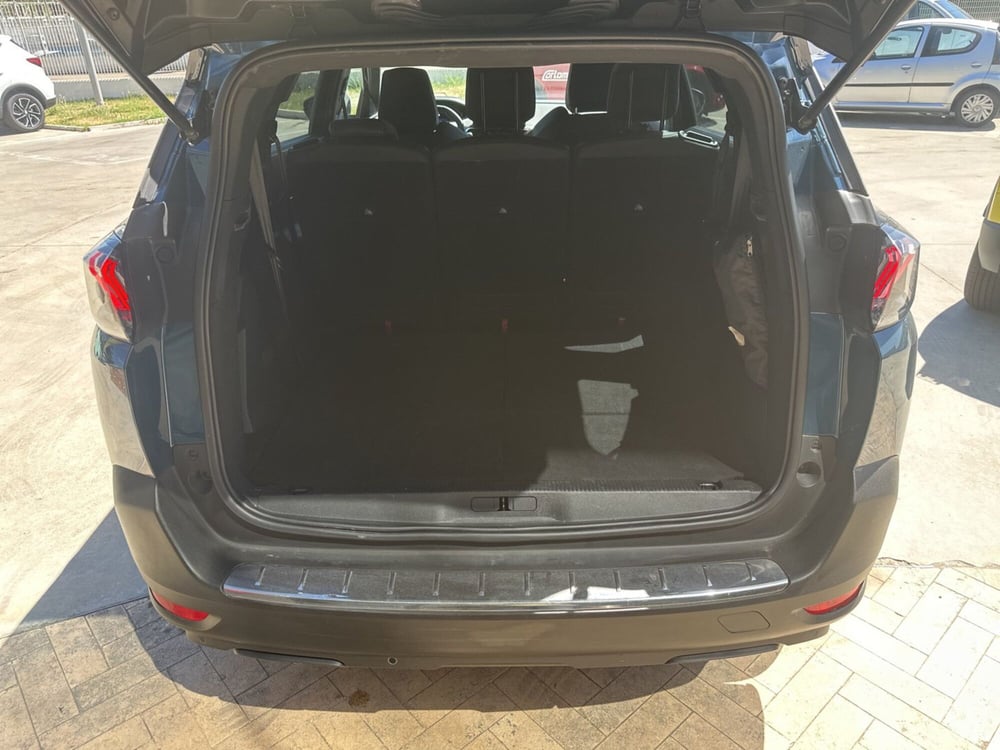 Peugeot 5008 usata a Cosenza (14)
