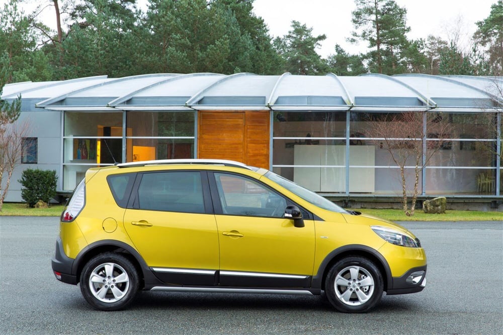 Renault Scénic X-Mod usata a Cosenza (8)