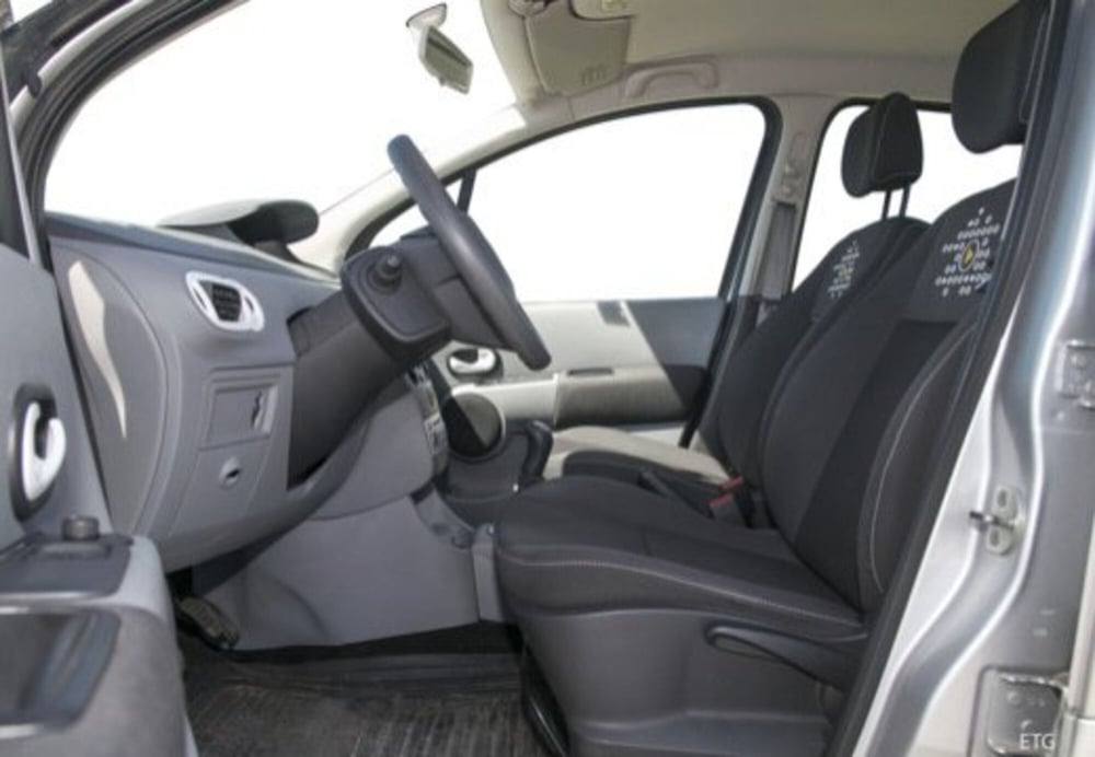 Renault Modus usata a Cosenza (16)