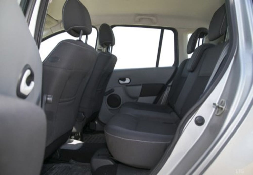 Renault Modus usata a Cosenza (17)