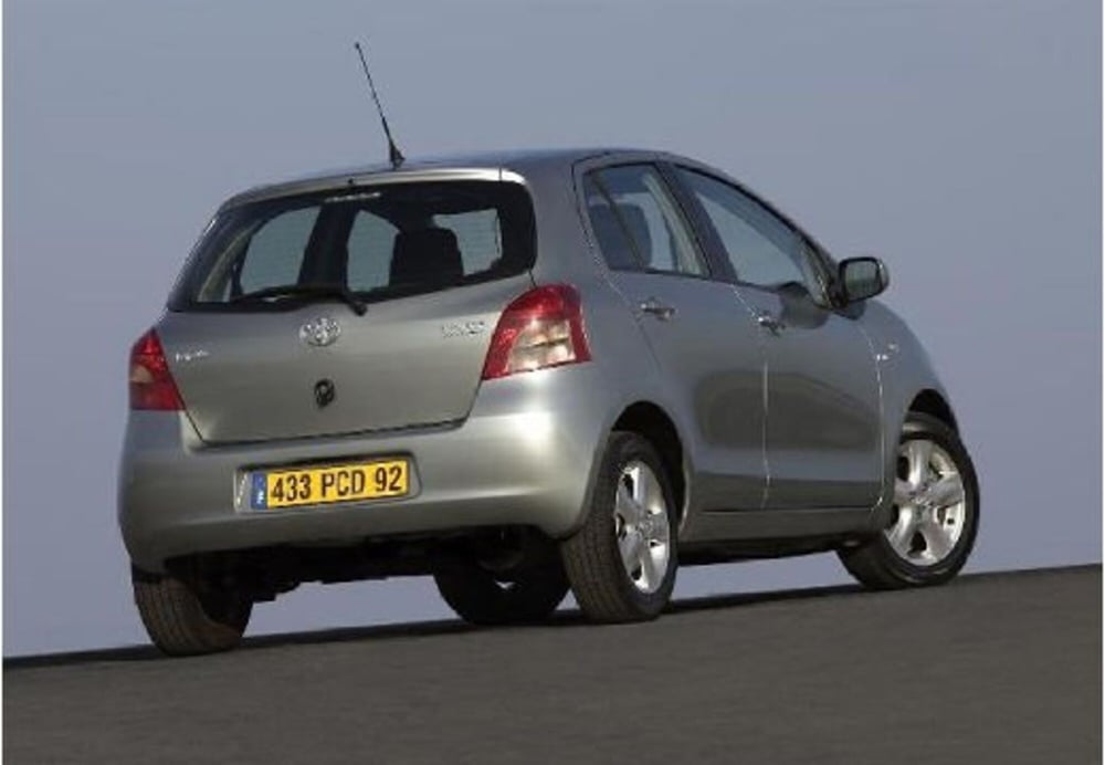 Toyota Yaris usata a Cosenza (12)