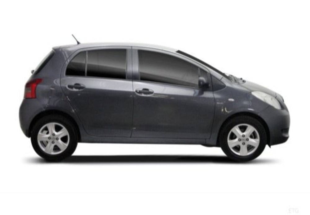 Toyota Yaris usata a Cosenza (18)