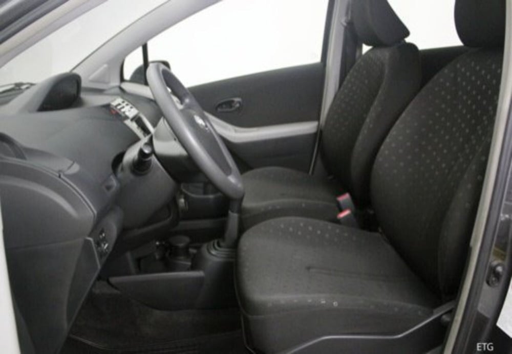 Toyota Yaris usata a Cosenza (19)