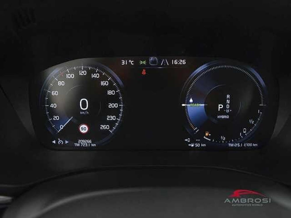 Volvo XC60 usata a Viterbo (13)