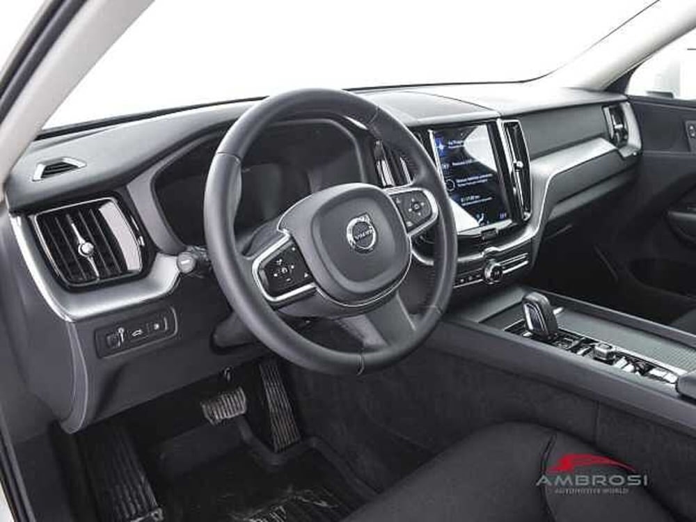 Volvo XC60 usata a Viterbo (8)