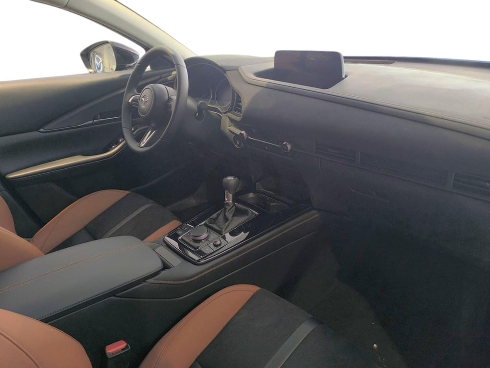 Mazda CX-30 nuova a Udine (12)