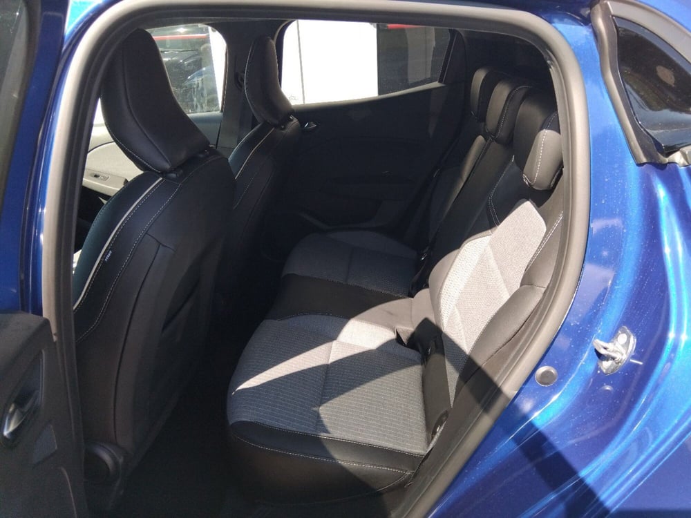 Renault Clio usata a Latina (11)