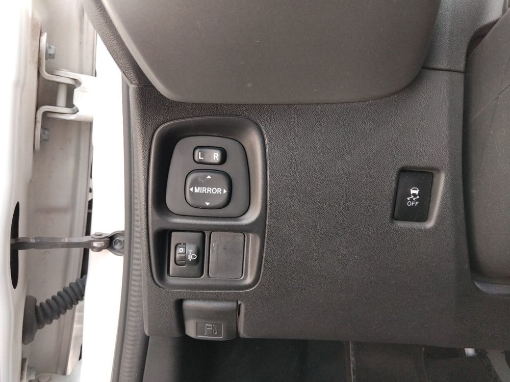 Toyota Aygo usata a Latina (14)