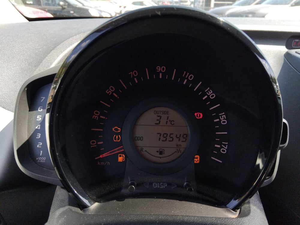 Toyota Aygo usata a Latina (16)