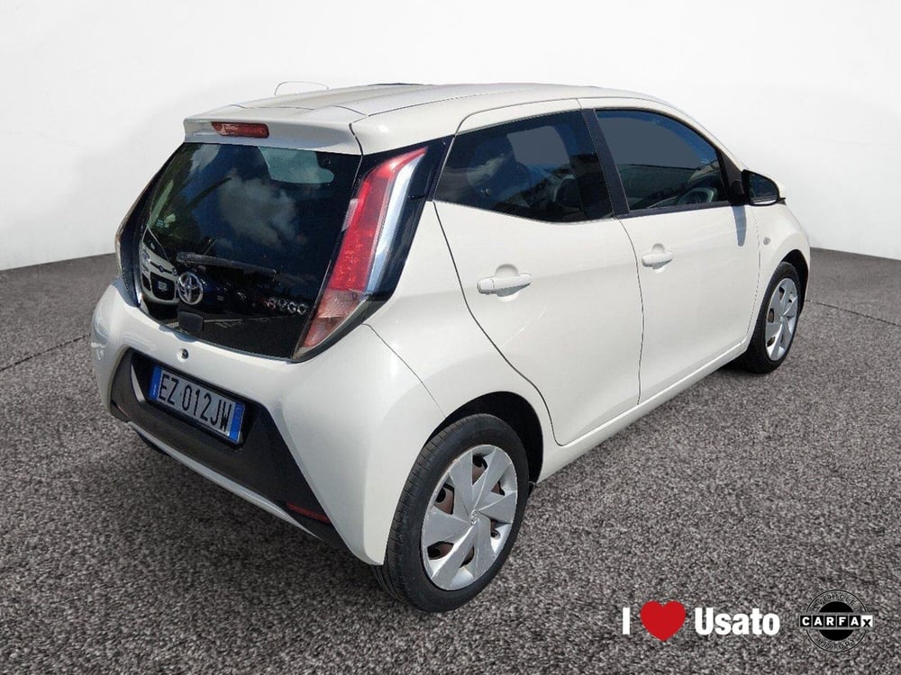 Toyota Aygo usata a Latina (3)