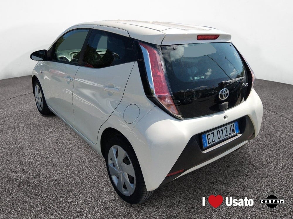 Toyota Aygo usata a Latina (4)