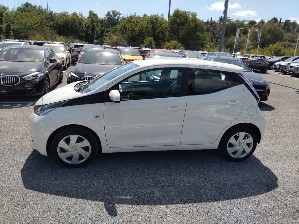 Toyota Aygo usata a Latina (8)