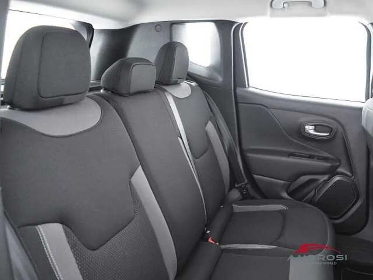 Jeep Renegade usata a Viterbo (11)