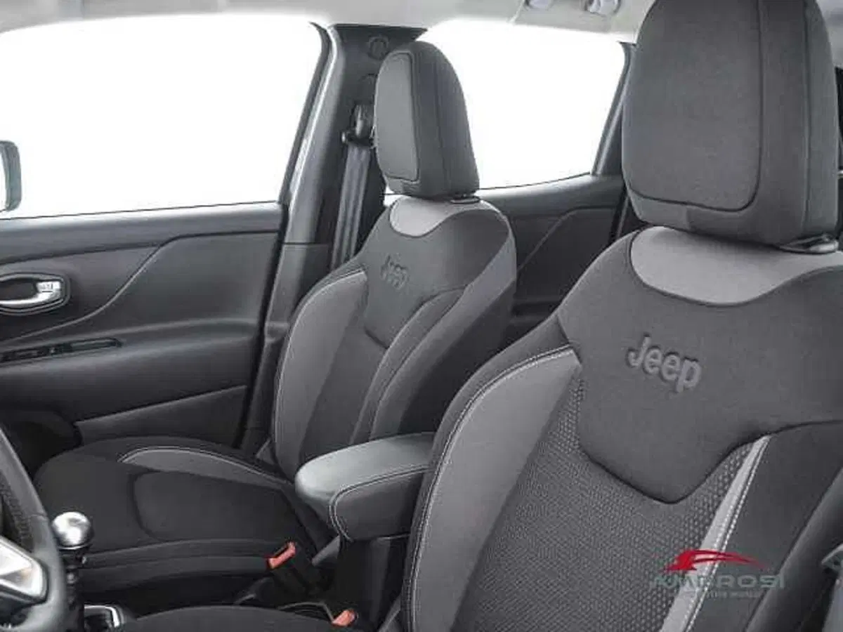 Jeep Renegade usata a Viterbo (9)