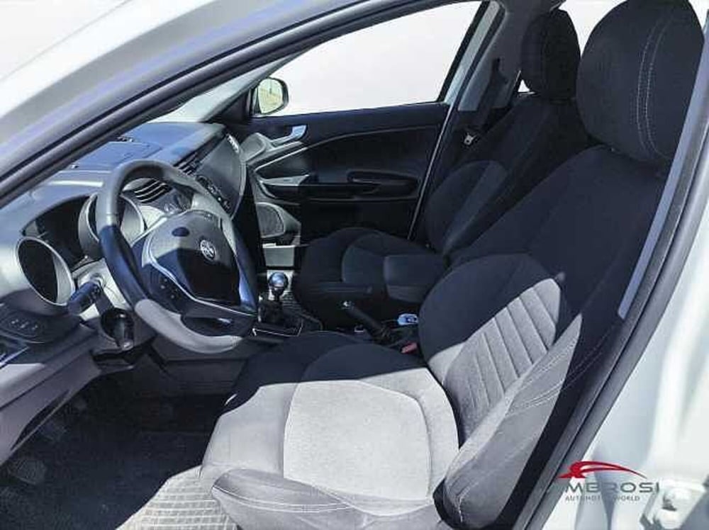 Alfa Romeo Giulietta usata a Viterbo (10)