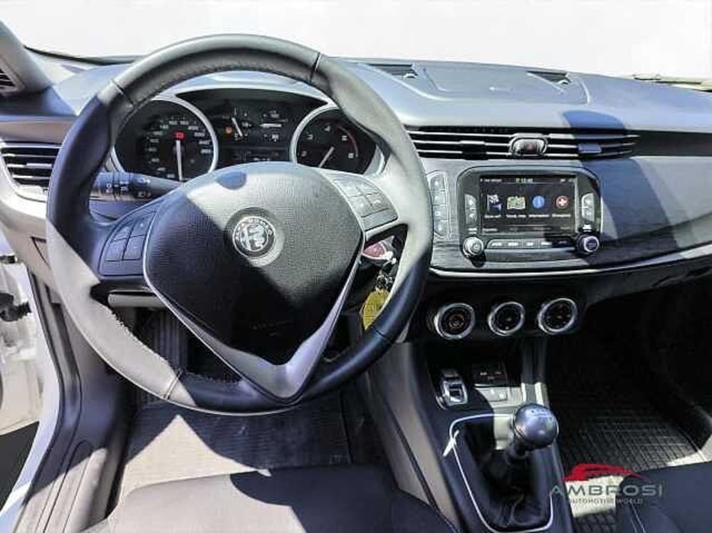 Alfa Romeo Giulietta usata a Viterbo (16)