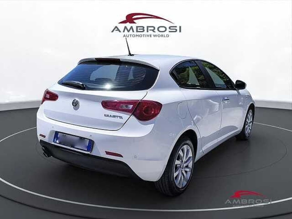 Alfa Romeo Giulietta usata a Viterbo (3)