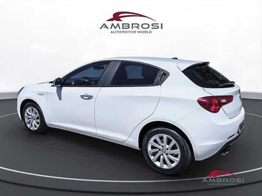 Alfa Romeo Giulietta usata a Viterbo (4)