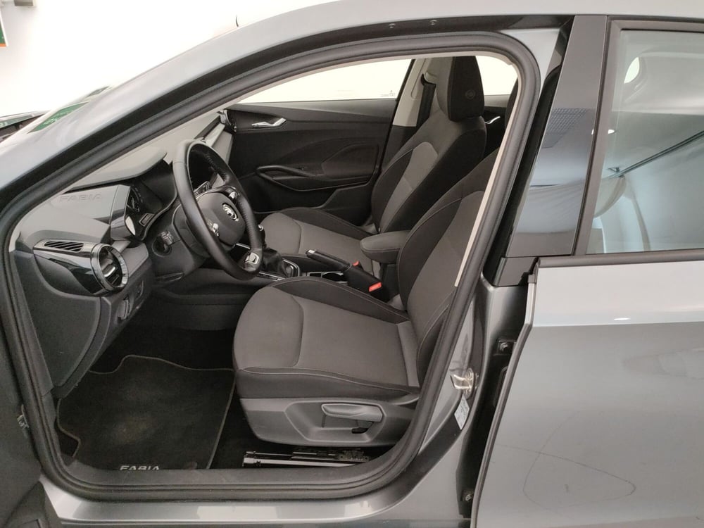 Skoda Fabia usata a Varese (10)