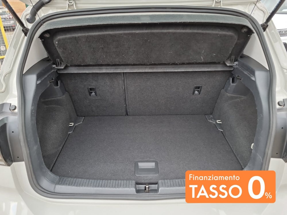 Volkswagen T-Cross usata a Siena (10)