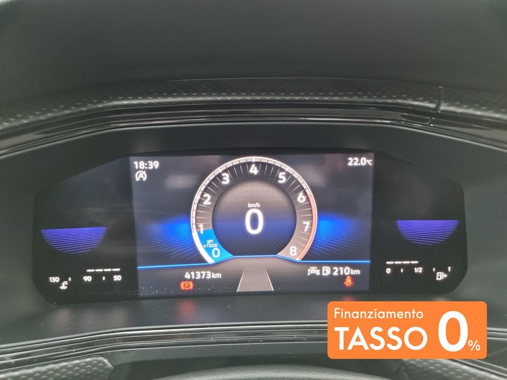 Volkswagen T-Cross usata a Siena (15)
