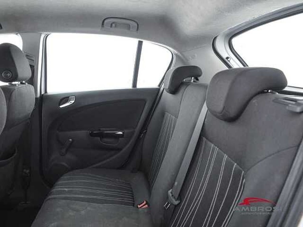 Opel Corsa usata a Viterbo (10)