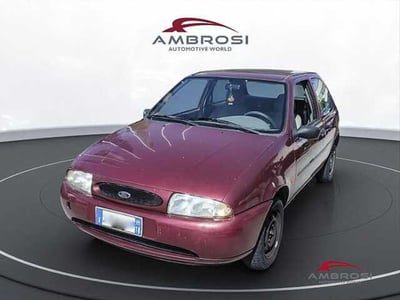 Ford Fiesta 1.3i cat 3 porte University del 1999 usata a Viterbo
