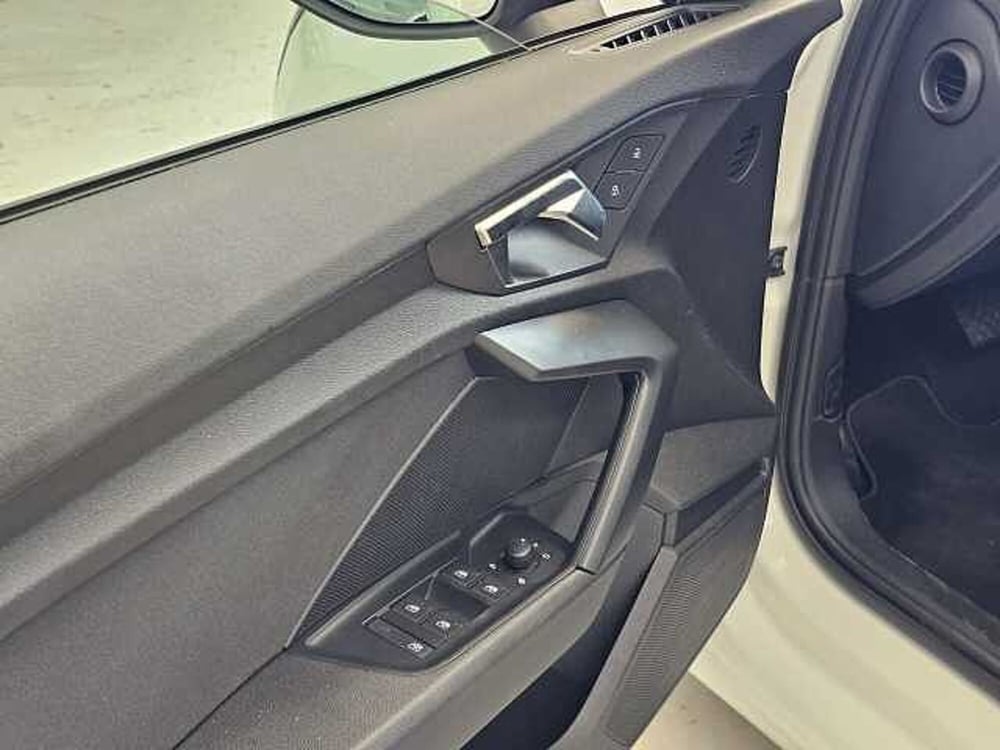 Audi A3 Sedan usata a Caserta (7)