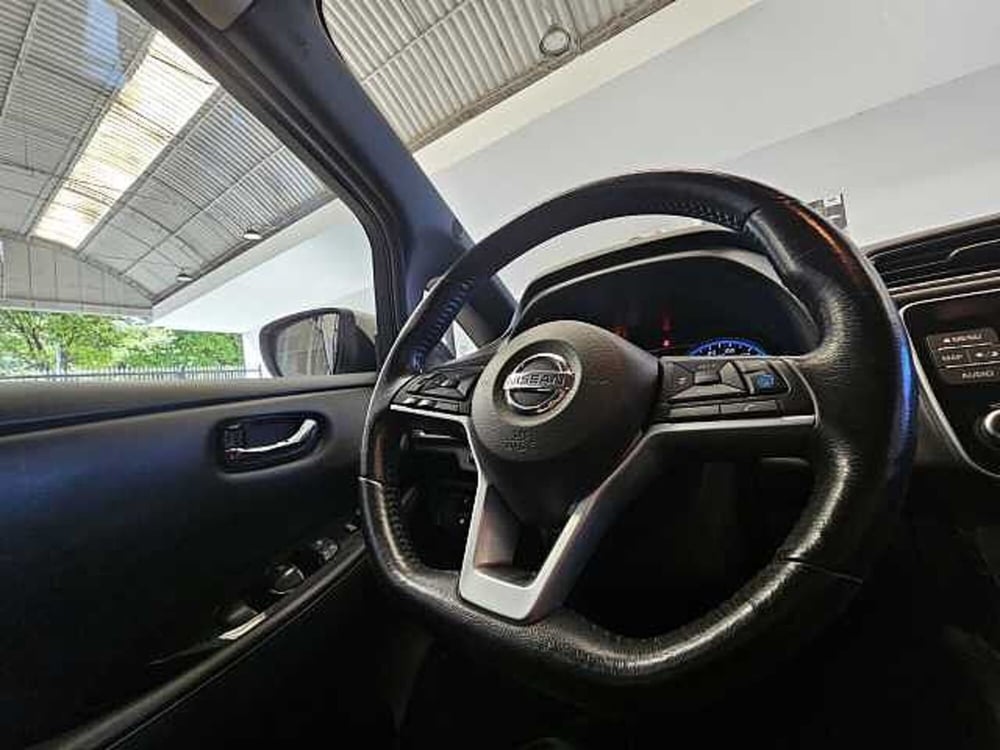 Nissan Leaf usata a Caserta (8)