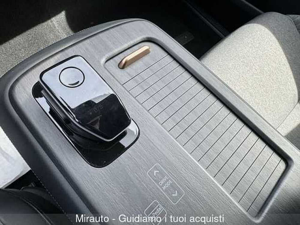 Nissan Ariya usata a Roma (12)