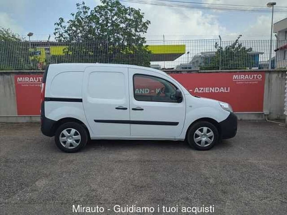 Nissan NV250 usata a Roma (5)