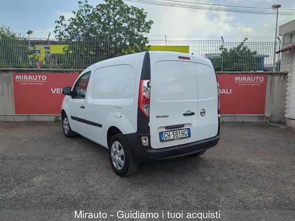 Nissan NV250 usata a Roma (6)