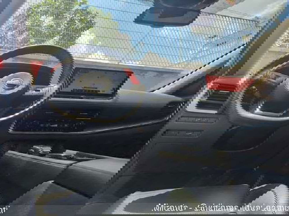 Nissan X-Trail usata a Roma (13)