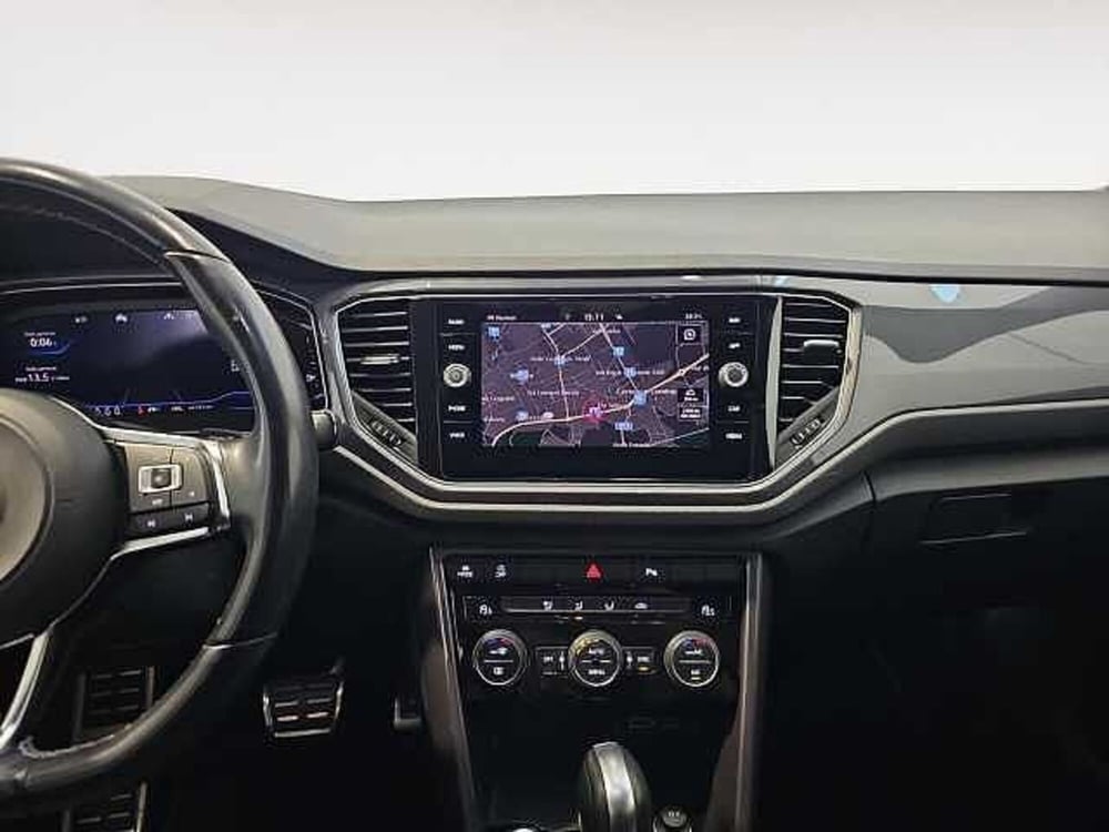 Volkswagen T-Roc usata a Lecco (13)