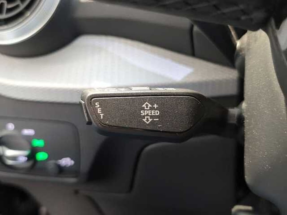 Audi Q2 usata a Varese (12)