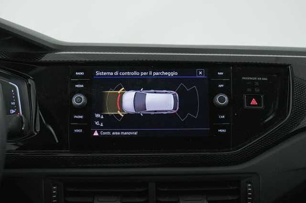 Volkswagen Polo usata a Como (13)