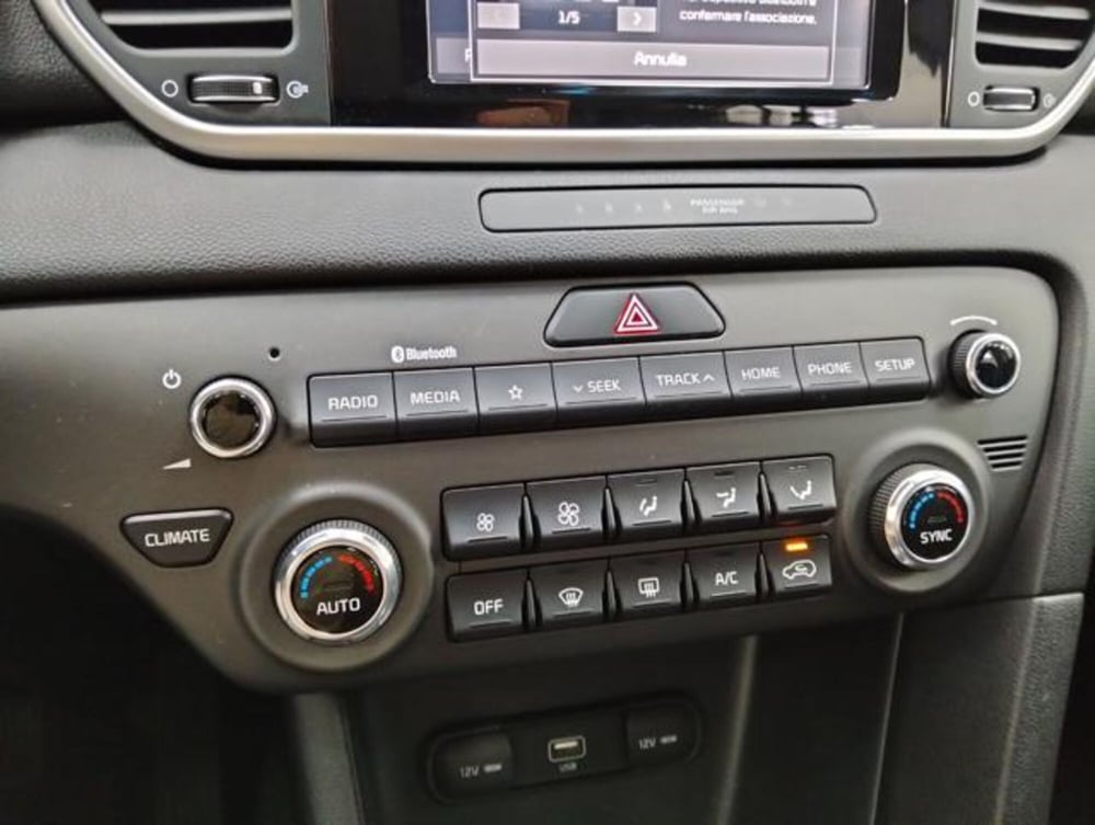 Kia Sportage usata a Como (17)