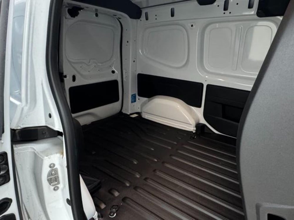 Nissan Townstar usata a Como (4)