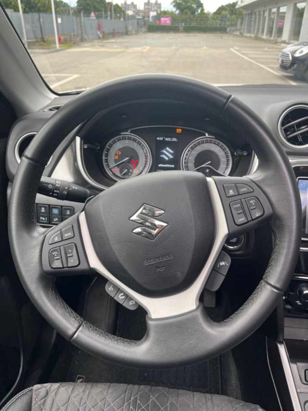 Suzuki Vitara usata a Torino (8)