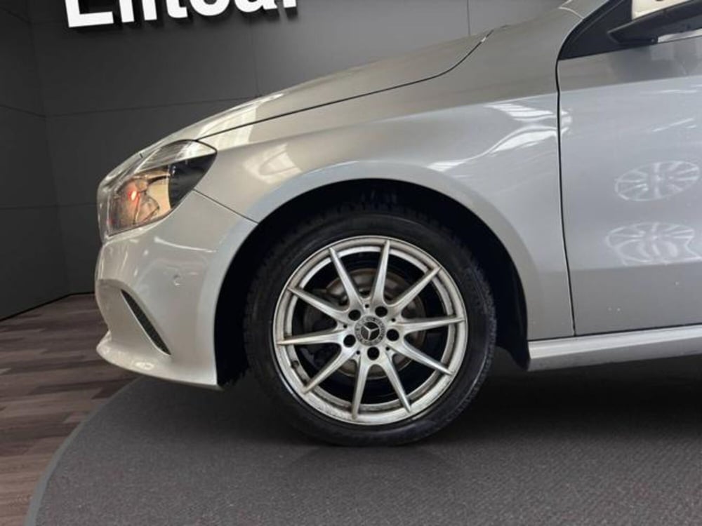 Mercedes-Benz Classe A usata a Milano (7)